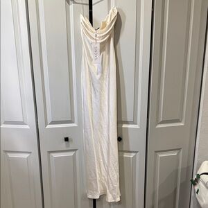 Chic Cream Maxi Dress by SNDYS